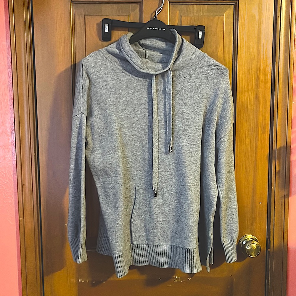Grey high neck sweatshirt